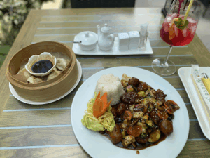 Tau Vegan Restaurant