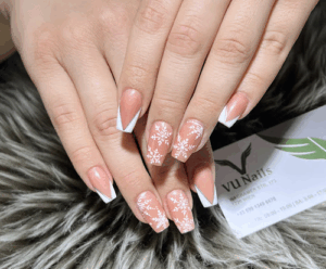 Vu Nails